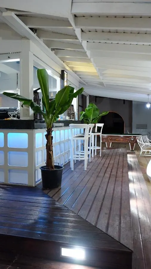 Amore Hotel Apartments Протарас