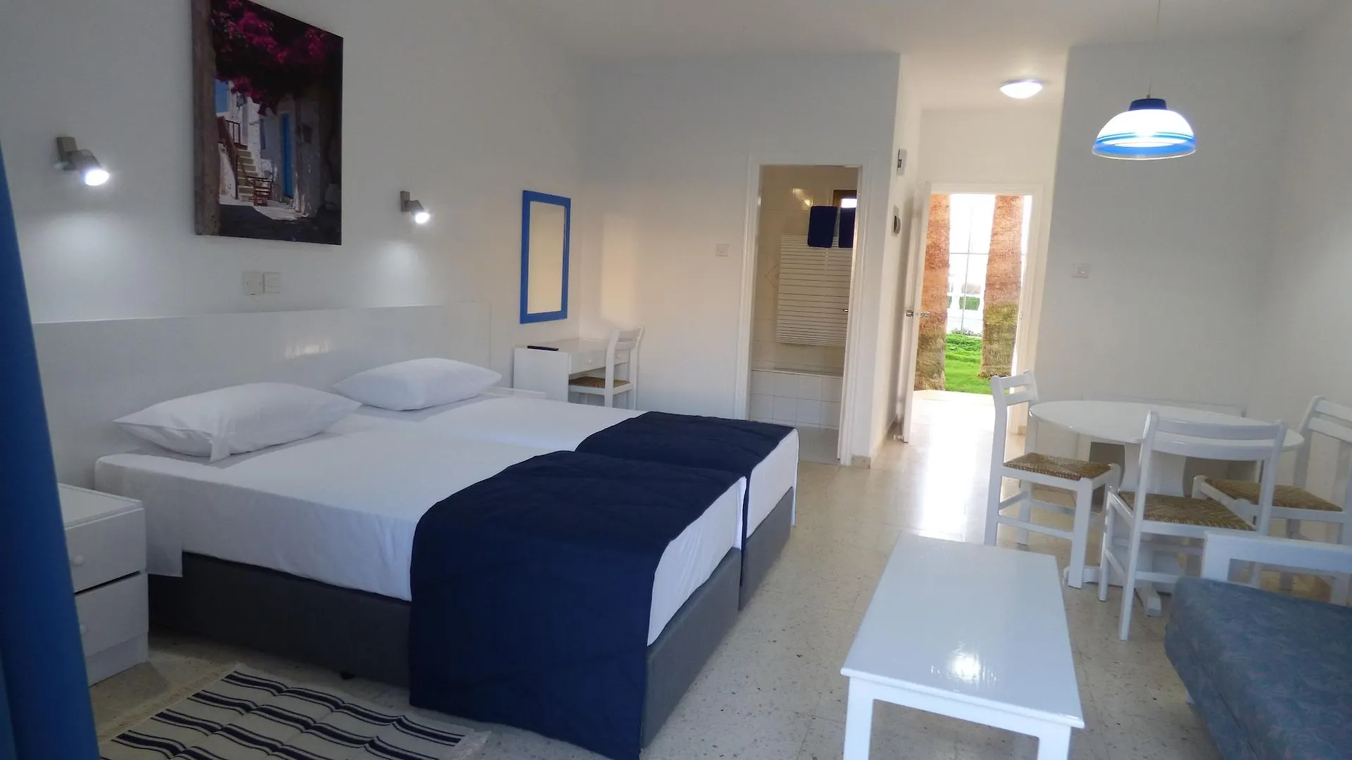 Amore Hotel Apartments Протарас 2*,  Кипр